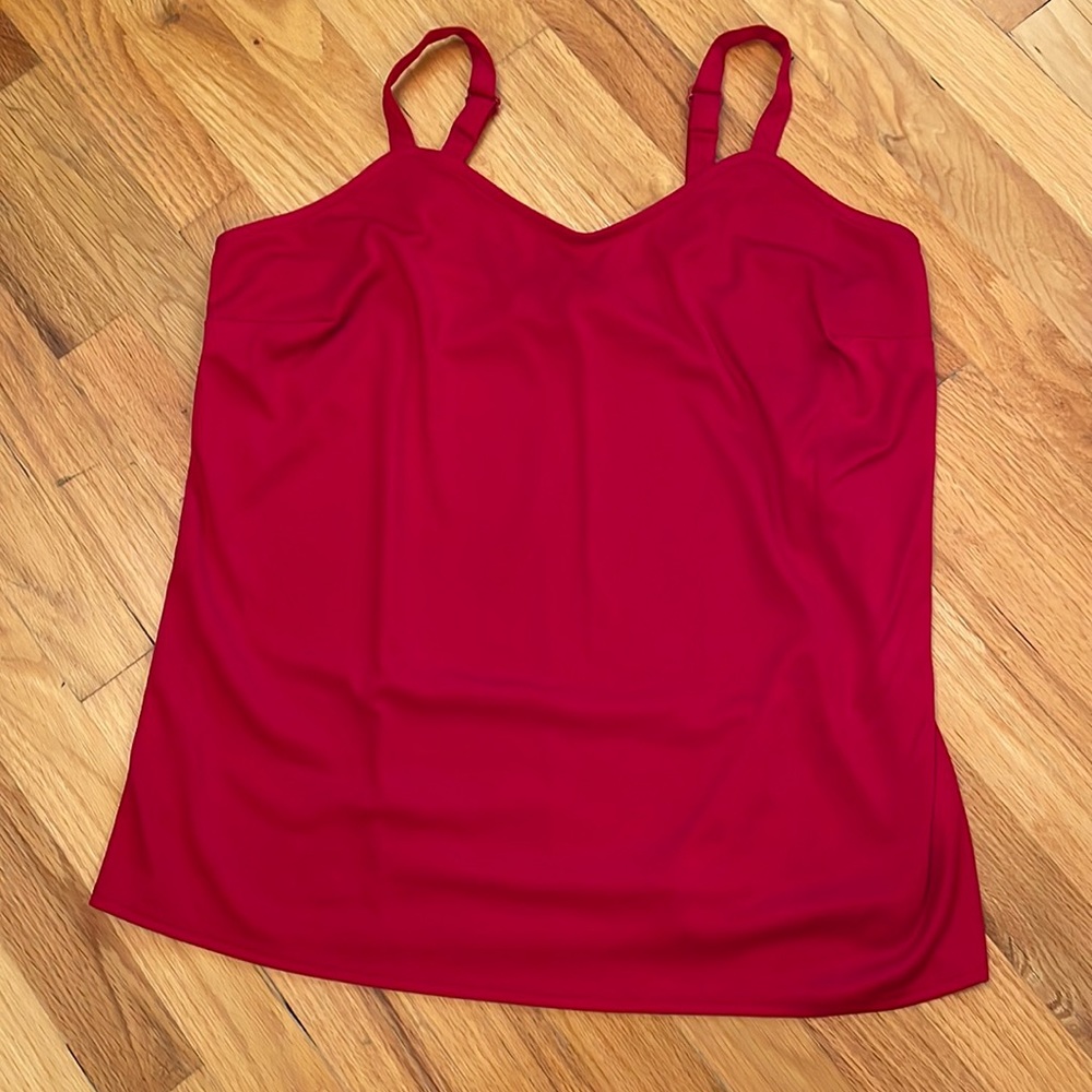 Roaman’s Red Camisole Top. Adjustable Straps Size 14W. Made in India. EUC